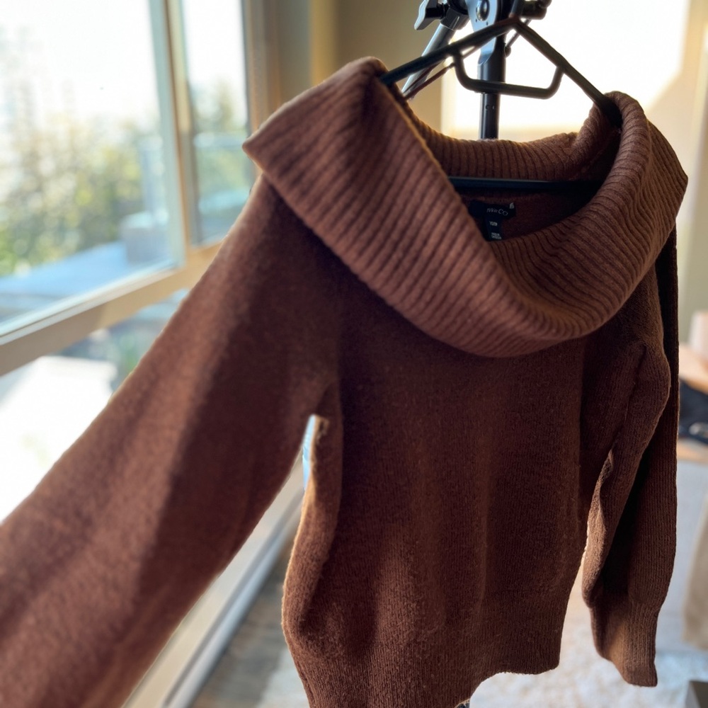 RW&CO. | Brown turtle neck sweater -XS